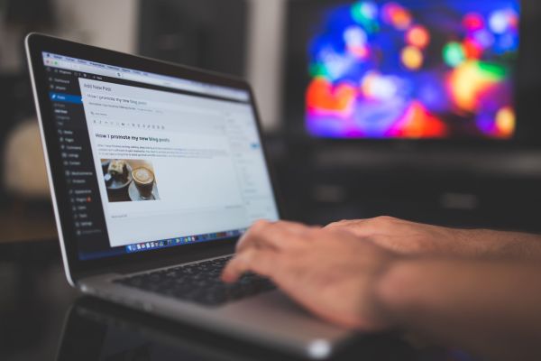 Top conseils pour réussir la création de site internet à Valenciennes
